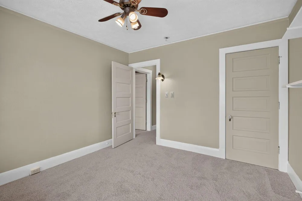 1504 Greenwood Avenue Jackson City, MI 49203