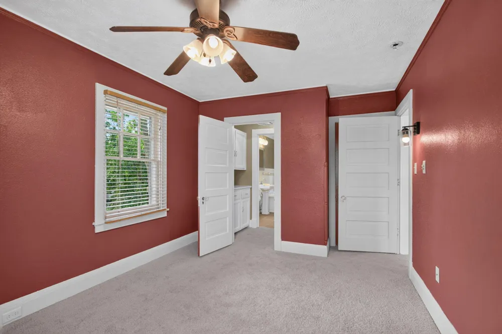 1504 Greenwood Avenue Jackson City, MI 49203