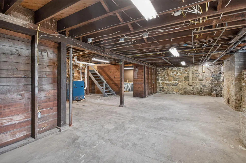 1504 Greenwood Avenue Jackson City, MI 49203