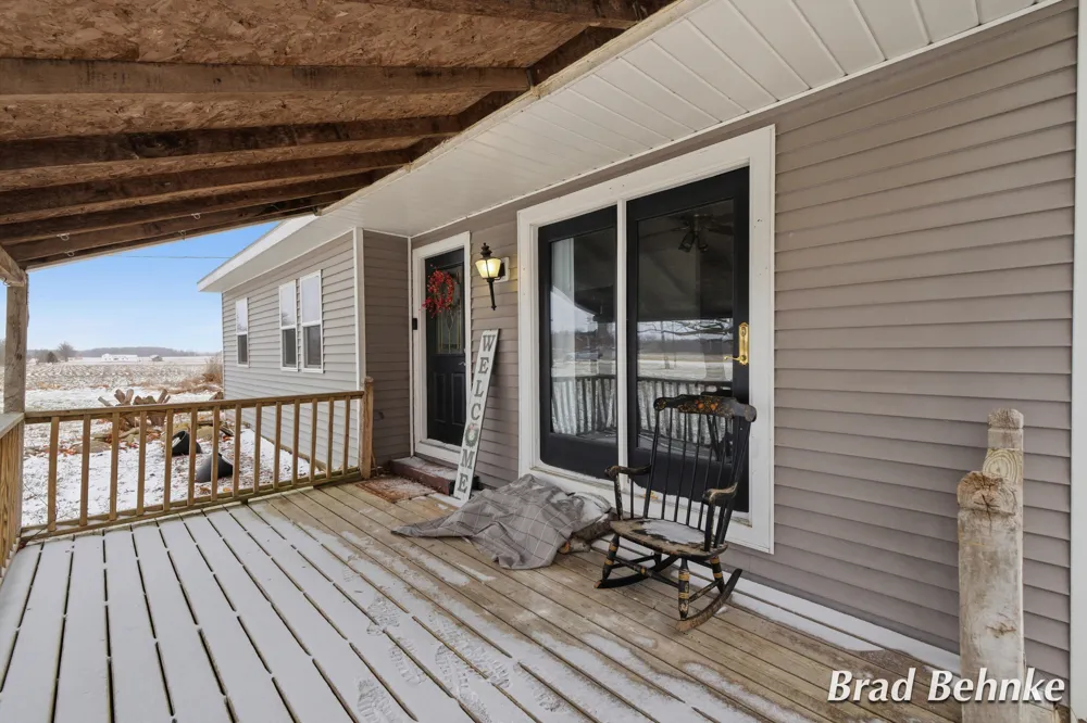 3667 Bradford Road Easton Township, MI 48846