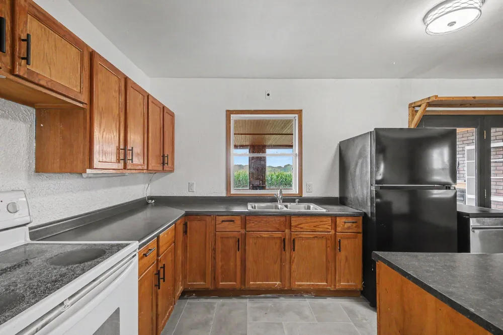 3667 Bradford Road Easton Township, MI 48846