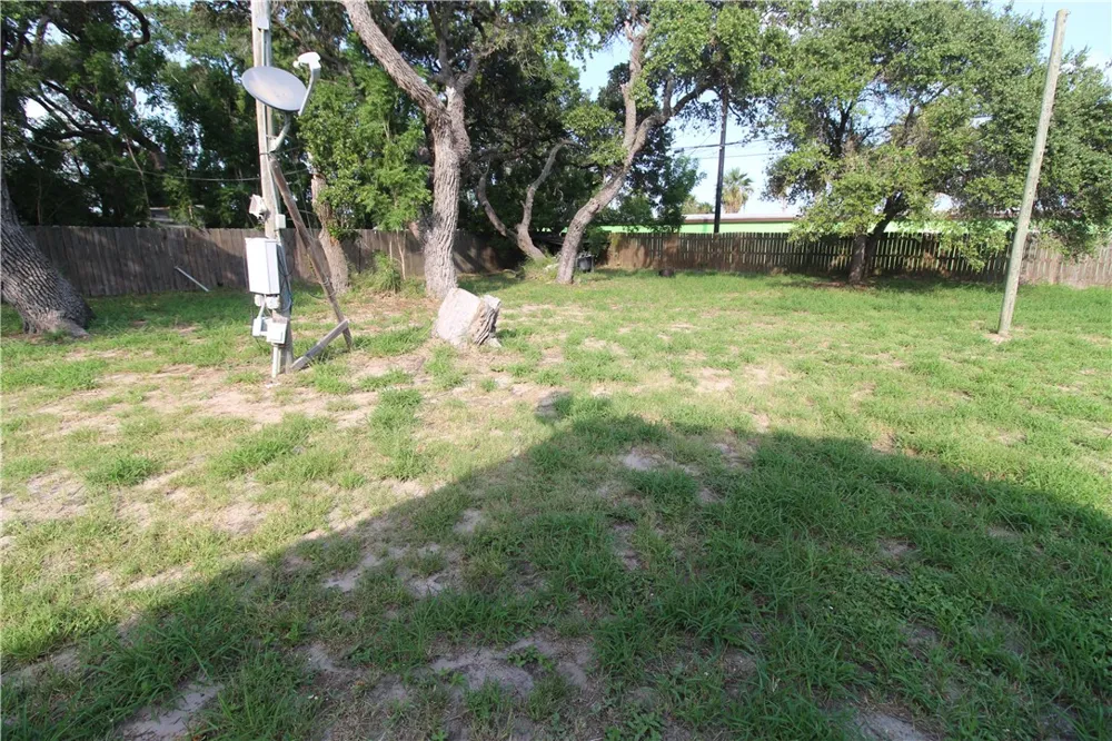617 Houston Street Aransas Pass, TX 78336