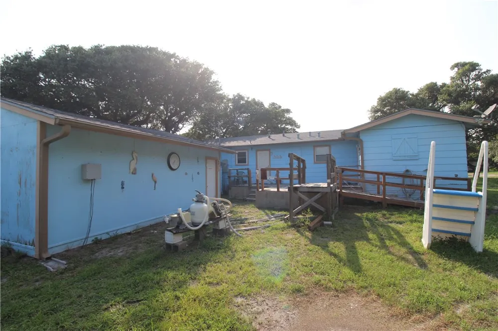 617 Houston Street Aransas Pass, TX 78336