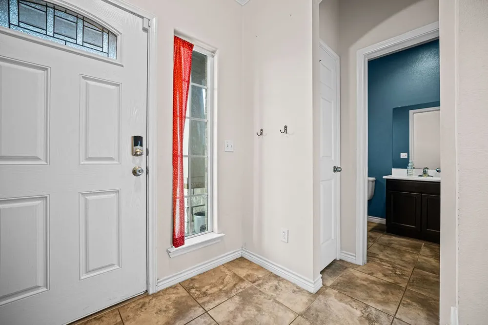 2201 Mangrove Portland, TX 78374