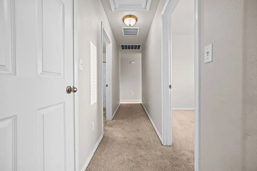 2201 Mangrove Portland, TX 78374