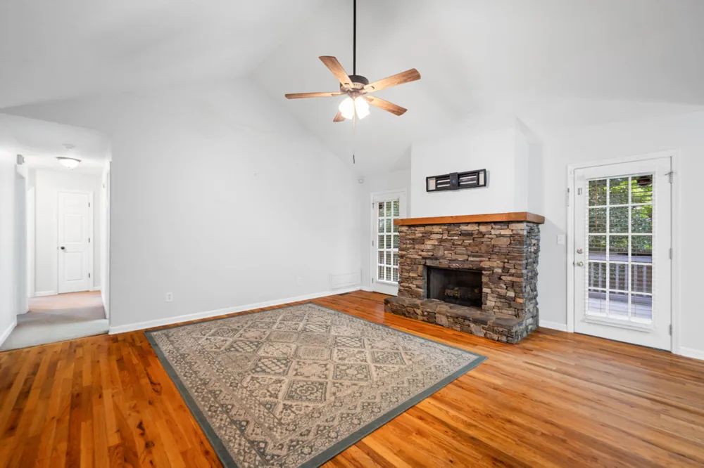 109 Oak Ridge Drive LaFayette, GA 30728