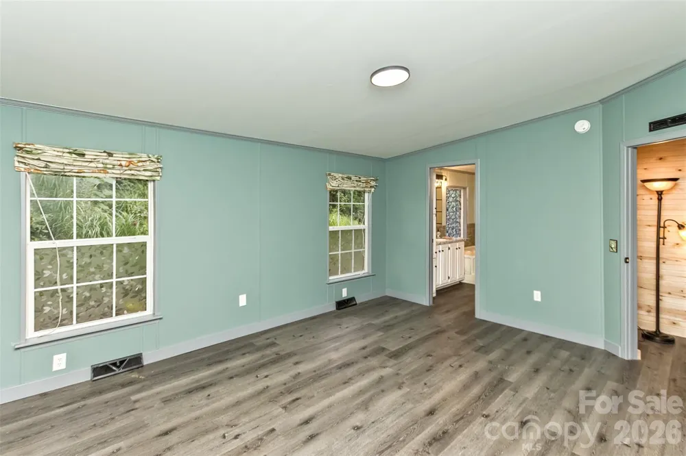 25 Asa Court Black Mountain, NC 28711