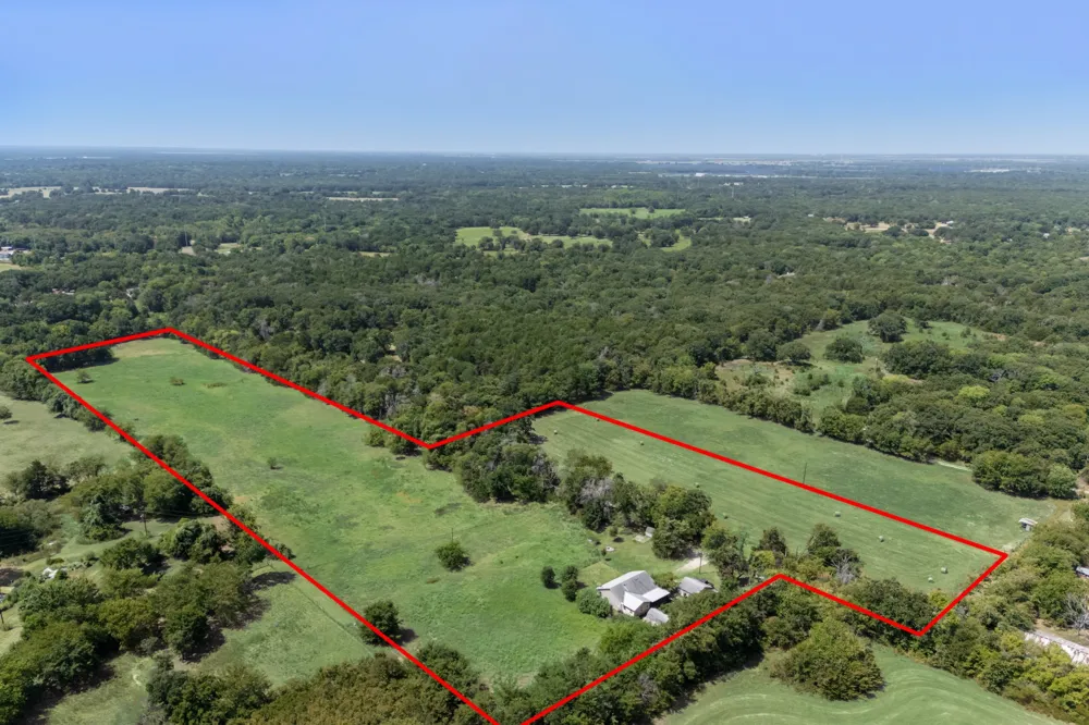 13905 Debbie Lane Quinlan, TX 75474