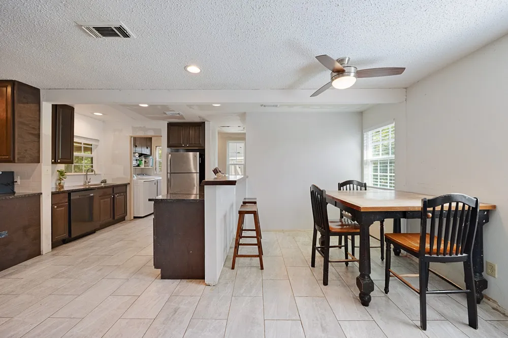 13905 Debbie Lane Quinlan, TX 75474