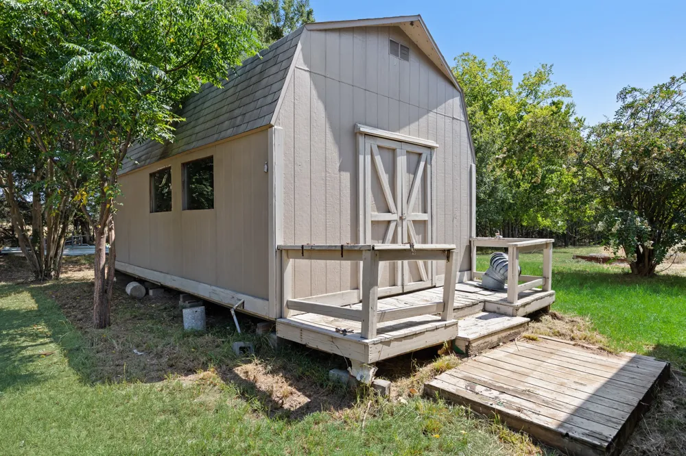 13905 Debbie Lane Quinlan, TX 75474