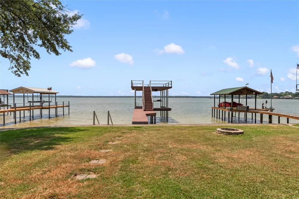 179 Autumn Wood Trail Gun Barrel City, TX 75156
