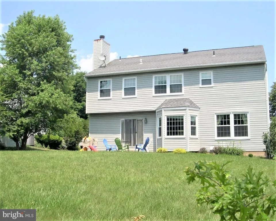 1359 CHASE ROAD Newtown, PA 18940
