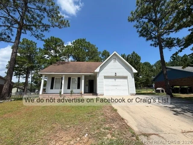 209 Eppingdale Drive Spring Lake, NC 28390