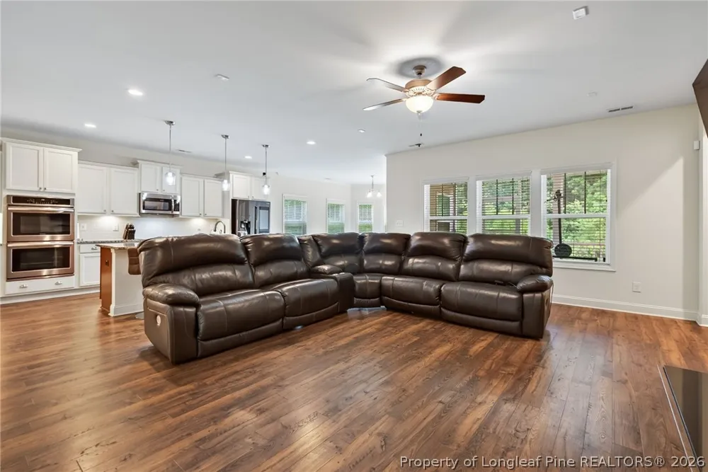 346 Bridgehaven Drive Raeford, NC 28376