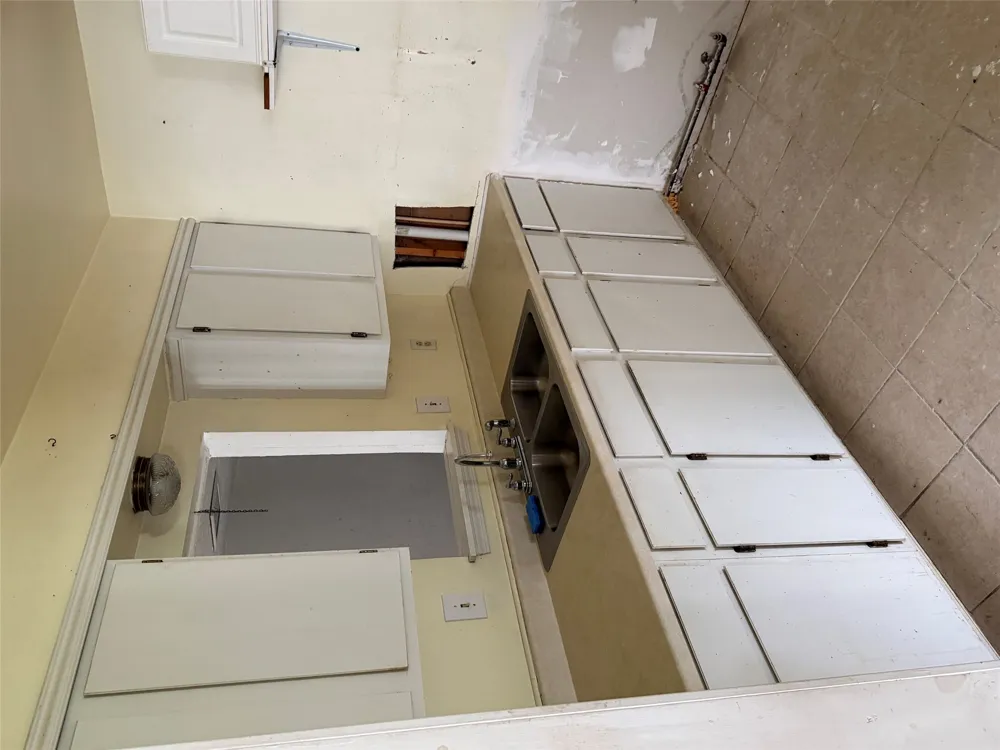 417705 E 1210 ROAD Eufaula, OK 74432