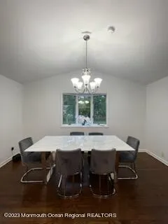 189 Whalepond Road Oakhurst, NJ 07755