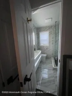 189 Whalepond Road Oakhurst, NJ 07755
