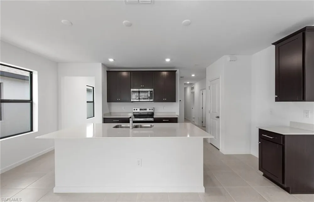 1222 Caloosa Cove Drive Labelle, FL 33935
