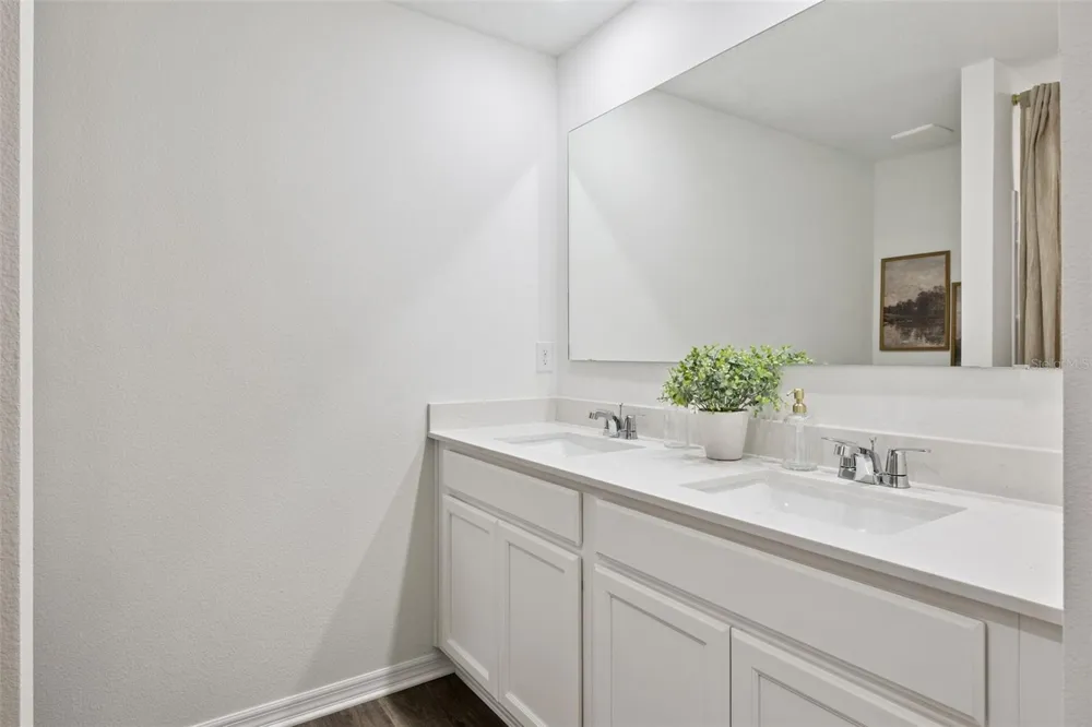 1523 LAS PALMAS STREET Lakeland, FL 33810