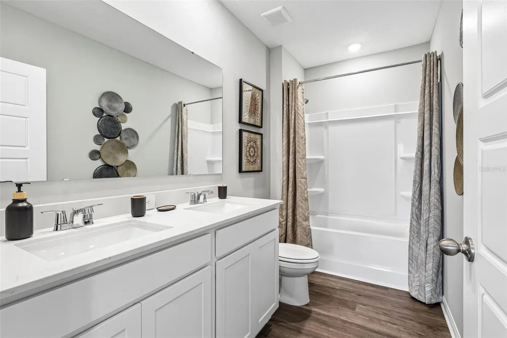 1511 LAS PALMAS STREET Lakeland, FL 33810
