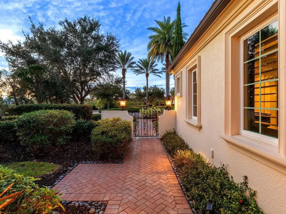 7951 MATERA COURT Lakewood Ranch, FL 34202