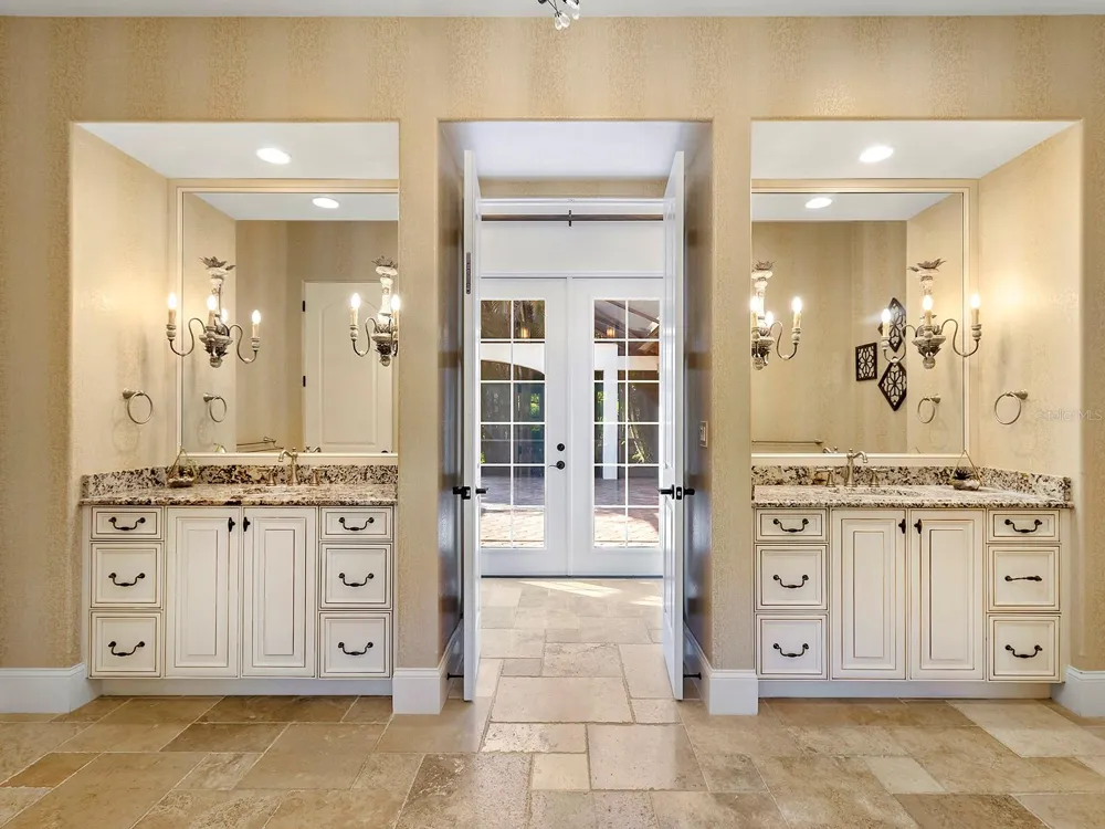 7951 MATERA COURT Lakewood Ranch, FL 34202