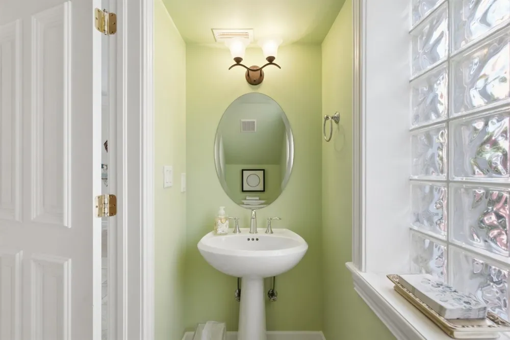 2718 GULF BOULEVARD #2 Indian Rocks Beach, FL 33785