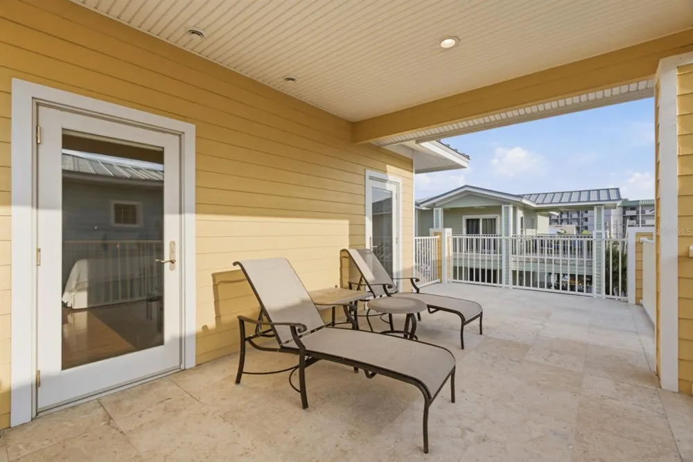 2718 GULF BOULEVARD #2 Indian Rocks Beach, FL 33785