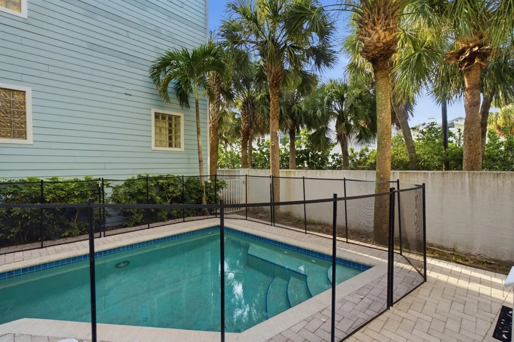 2718 GULF BOULEVARD #2 Indian Rocks Beach, FL 33785