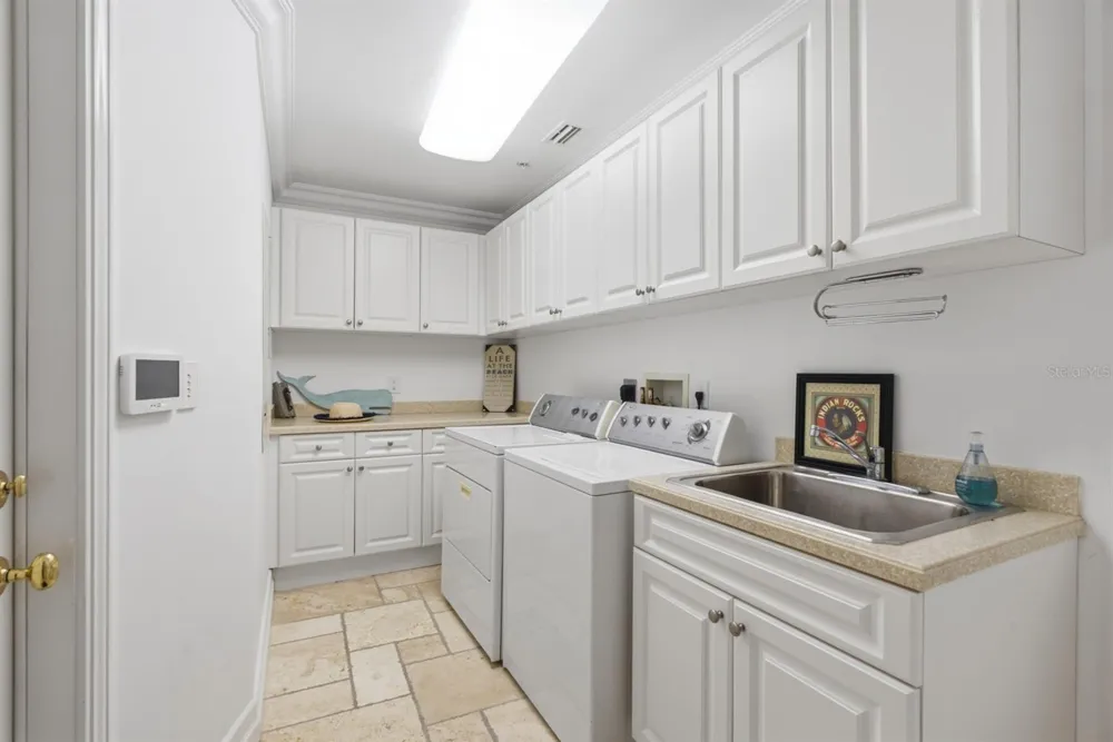 2718 GULF BOULEVARD #2 Indian Rocks Beach, FL 33785