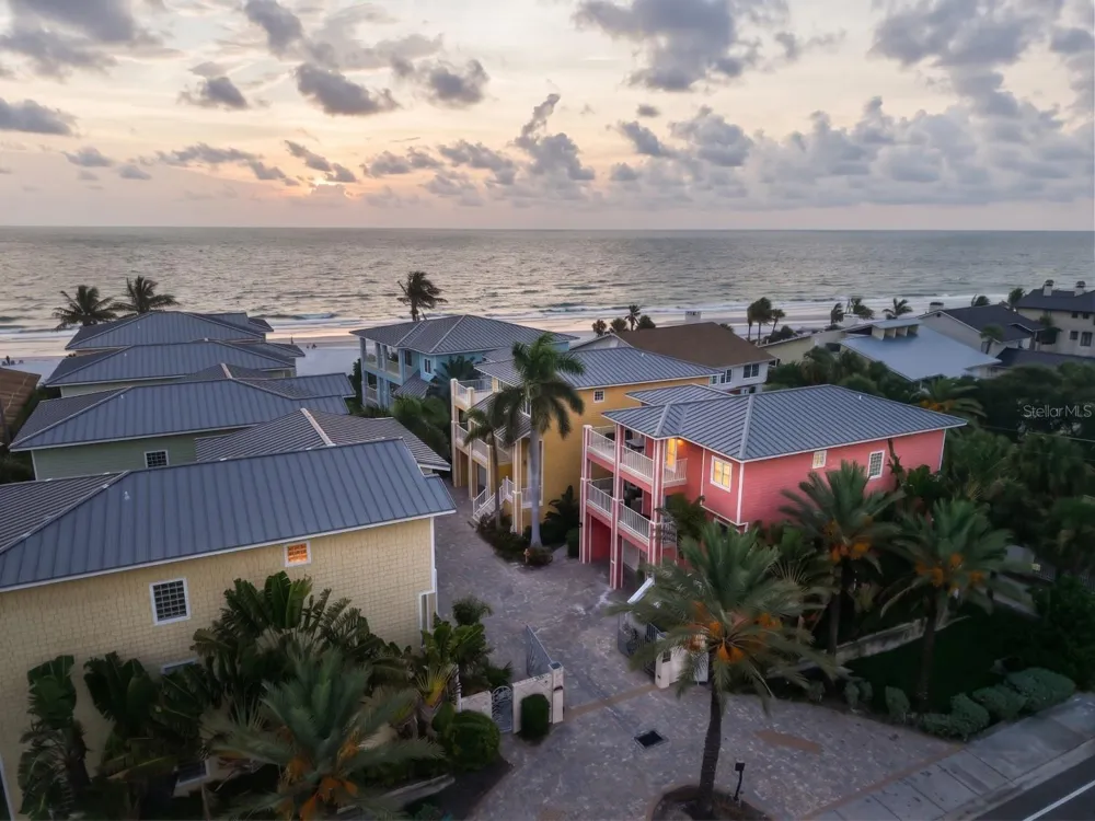 2718 GULF BOULEVARD #2 Indian Rocks Beach, FL 33785