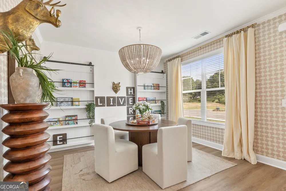 102 bluefin ST Adairsville, GA 30103