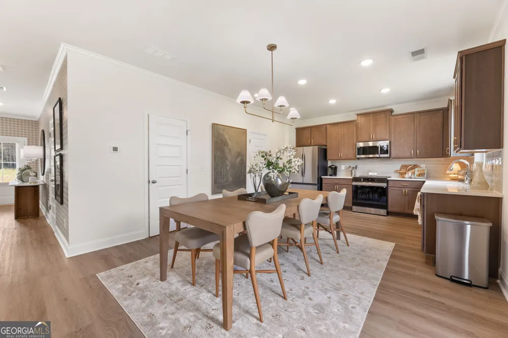 102 bluefin ST Adairsville, GA 30103