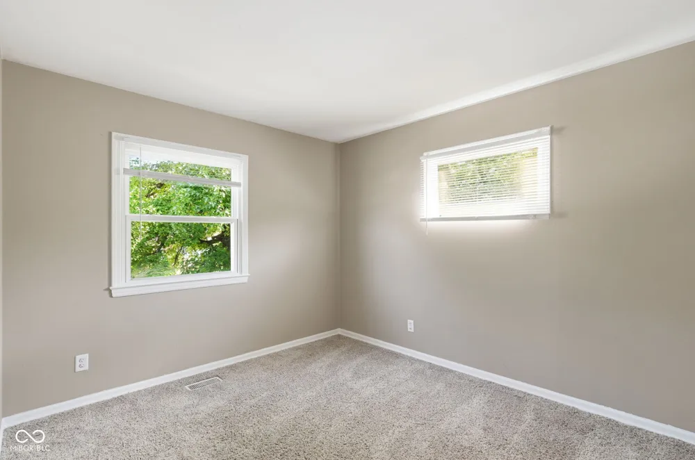 612 S Jefferson Street Brownsburg, IN 46112