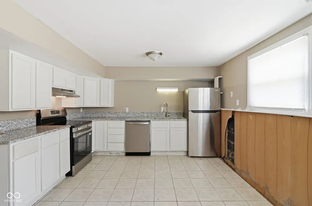 612 S Jefferson Street Brownsburg, IN 46112