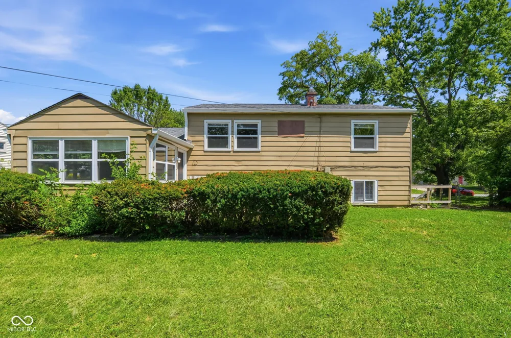 612 S Jefferson Street Brownsburg, IN 46112