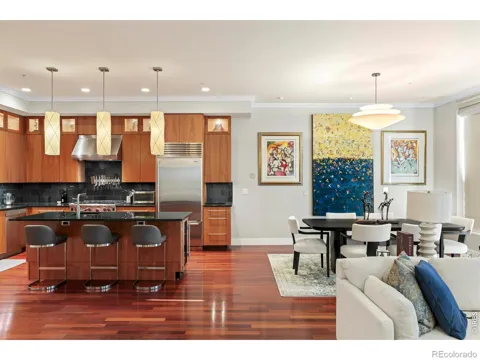 1155 Canyon Boulevard #202