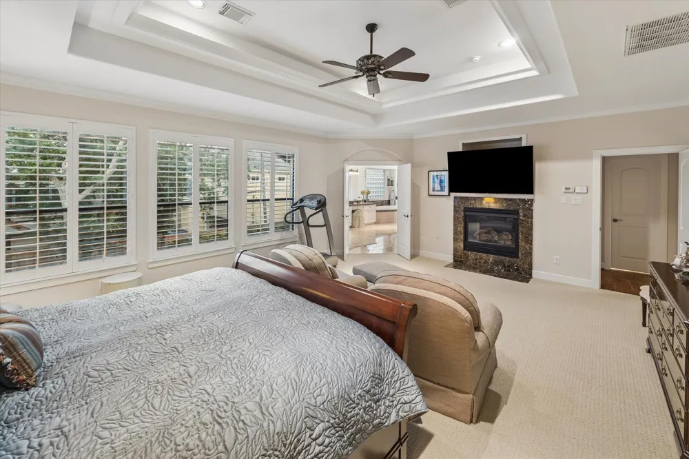 3411 Banbury Place Houston, TX 77027
