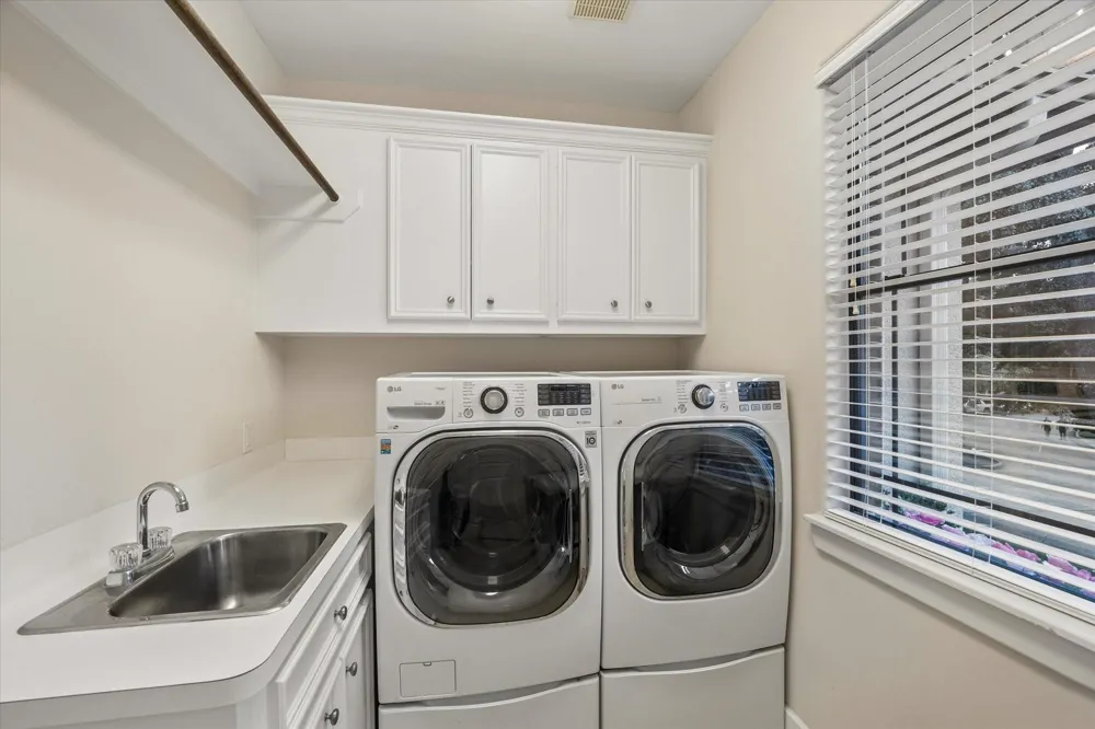 3411 Banbury Place Houston, TX 77027