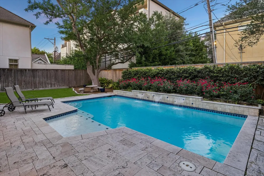 3411 Banbury Place Houston, TX 77027