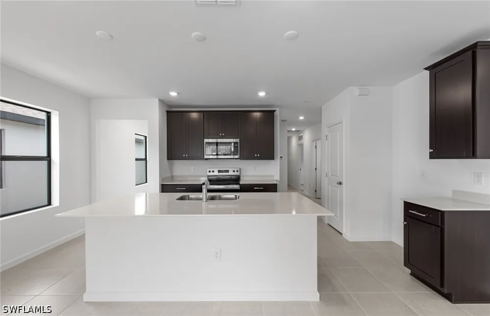 Caloosa Cove Drive Labelle, FL 33935
