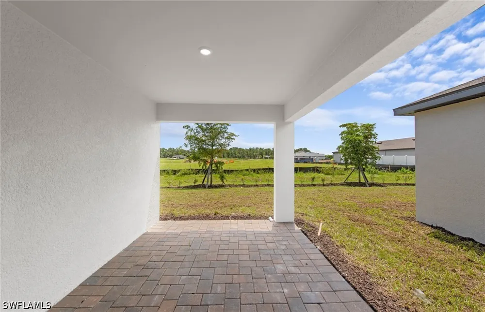 Caloosa Cove Drive Labelle, FL 33935