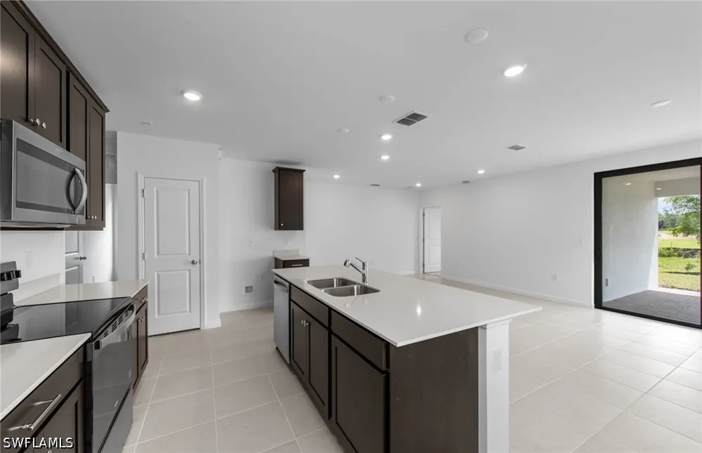 Caloosa Cove Drive Labelle, FL 33935