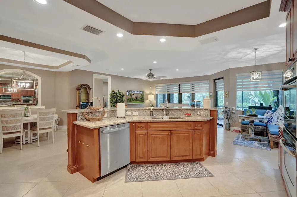 7570 Old Thyme Court #9C Parkland, FL 33076