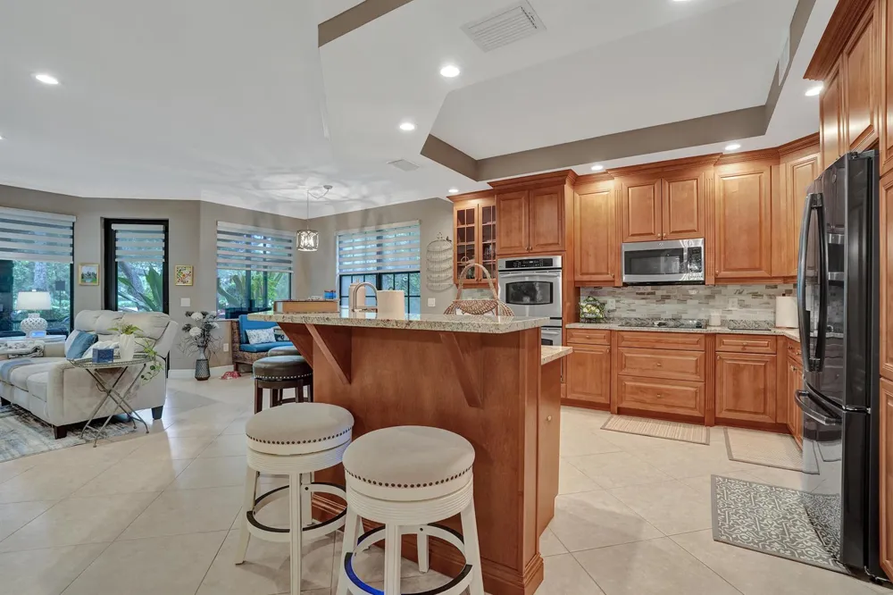 7570 Old Thyme Court #9C Parkland, FL 33076