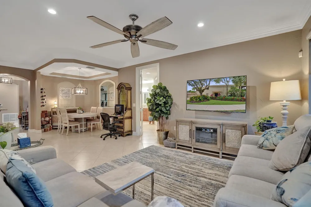 7570 Old Thyme Court #9C Parkland, FL 33076