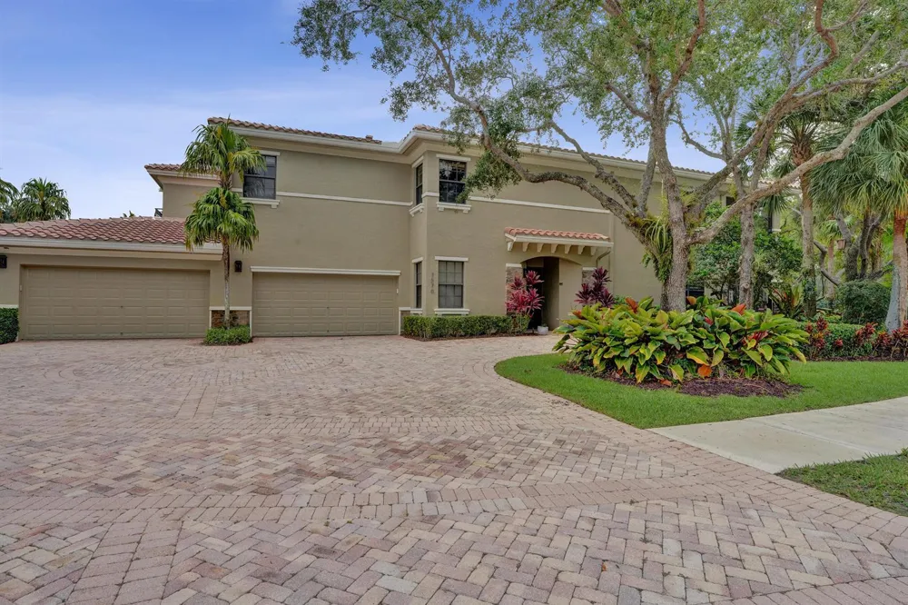 7570 Old Thyme Court #9C Parkland, FL 33076