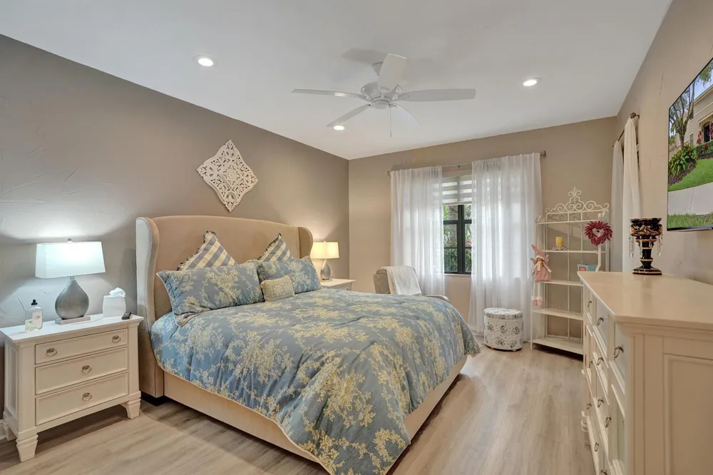 7570 Old Thyme Court #9C Parkland, FL 33076