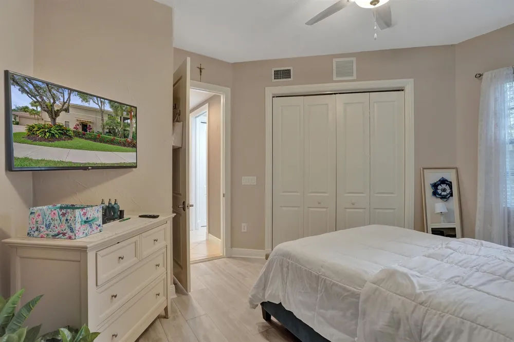 7570 Old Thyme Court #9C Parkland, FL 33076