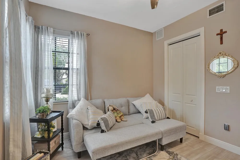 7570 Old Thyme Court #9C Parkland, FL 33076